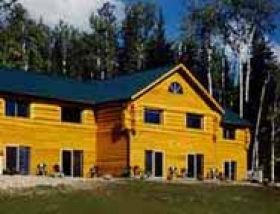 A Taste of Alaska Lodge, Fairbanks, AK