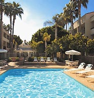 Courtyard By Marriott Phoenix North