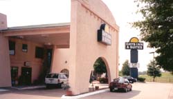 Days Inn & Suites, Little Rock, AR