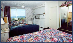 Sea Dip Beach Resort, Daytona, Florida