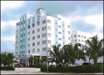 Howard Johnson Plaza Hotel, Maimi Beach FL