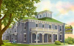 Hotel Nauvoo, Illinois