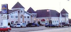 Pioneer Inn, Escanaba MI