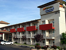Holiday Inn Hotel, Downtown Branson MO