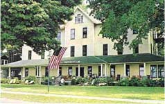 Lenhart Hotel, Bemus Point, NY